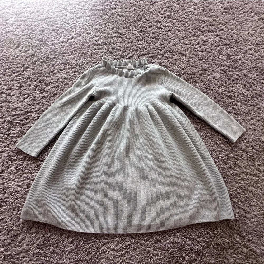 Preloved GAP Light Gray Girl’s Cowl Neck Sweater